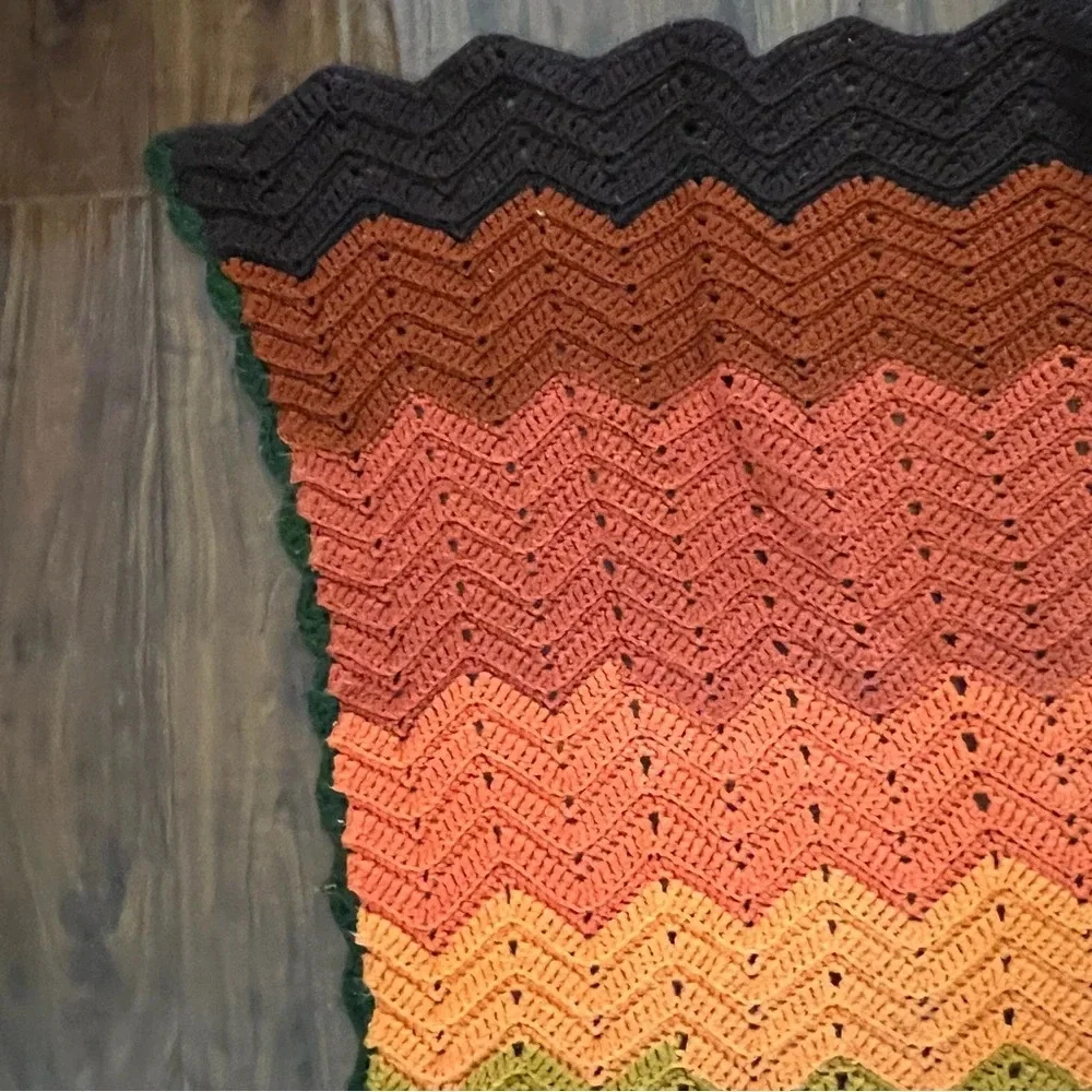 Vintage Handmade Multicolor Zigzag Crochet Afghan Throw Blanket 52” x 66”